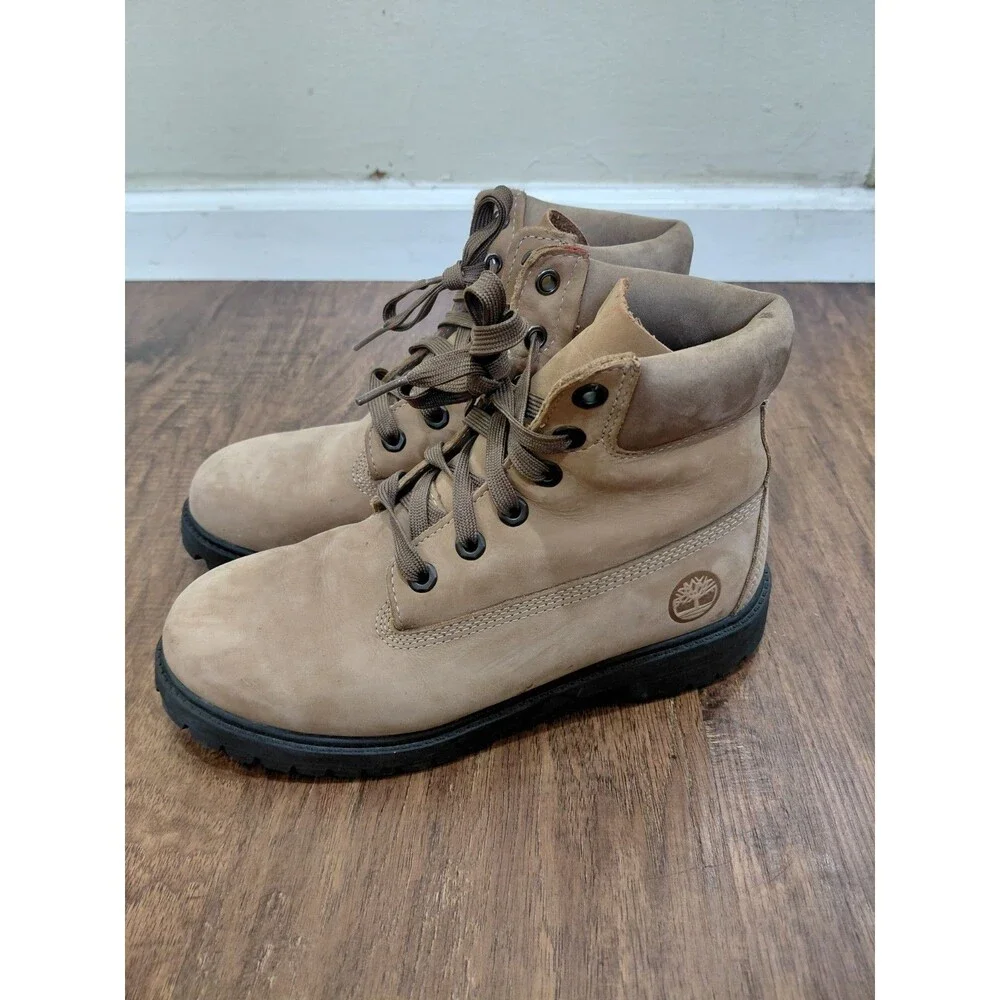 Timberland Boots Tan Leather Boys  Size 5.5 Waterproof
